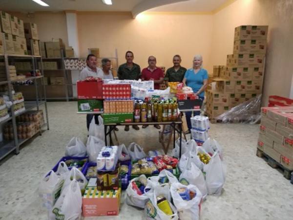 NOT_0591 Entrega de alimentos