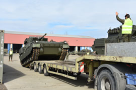 AYUDA AL DESEMBARQUE