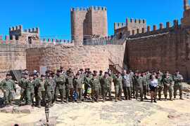 Foto de grupo en el castillo Bury al-Hamma
