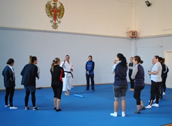 Un momento de las clases- explicacion de ejercicios