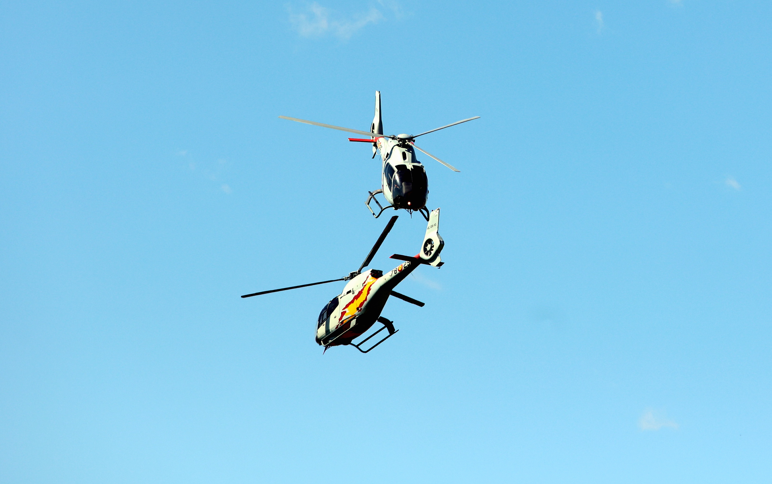 Exhibición aérea Palacio de Congresos Huesca 13