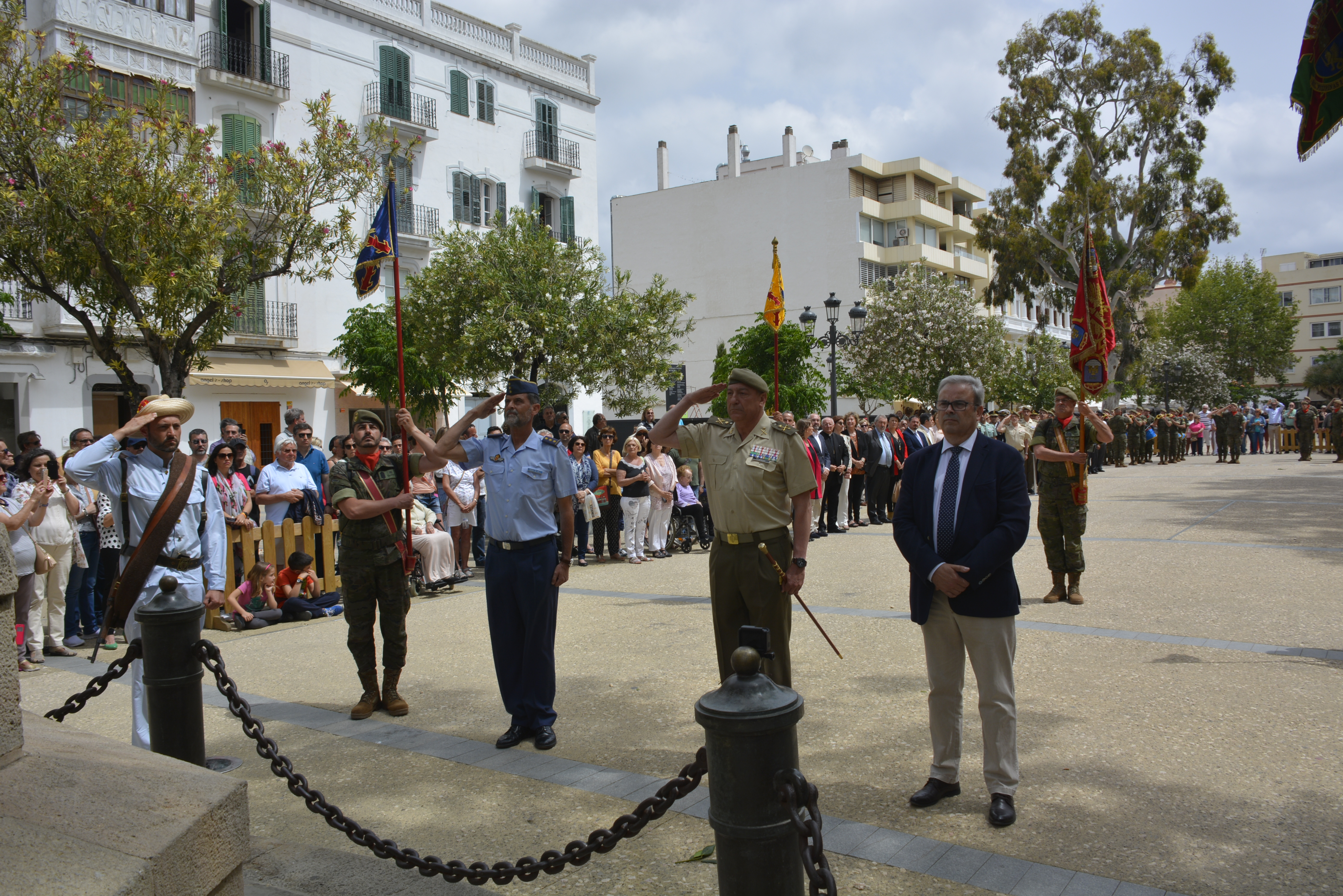 ACTO HOMENAJE EN VARA DEL REY (IBIZA) DIFAS 2018
