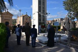 Ofrenda en panteon Ejercito del Aire