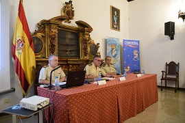 Conferencia en la sala Capitular.