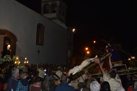 Despedida de la Dolorosa, a la entrada de la Iglesia
