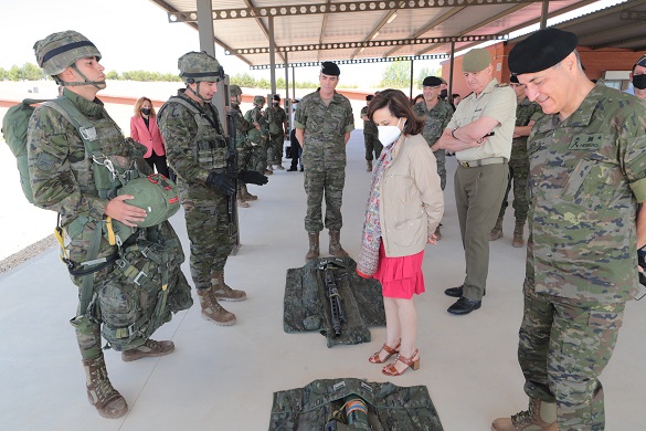 En la sesión de instrucción paracaidista