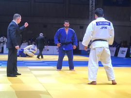 El soldado Lupicino en combate contra Japón.