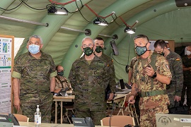 Visita al Puesto de Mando (centro de operaciones)