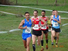 El Zapador Yoel Ferrer (dorsal 119) luchando por el podio