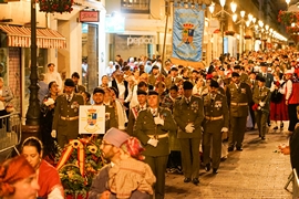 Paso por calle mayor