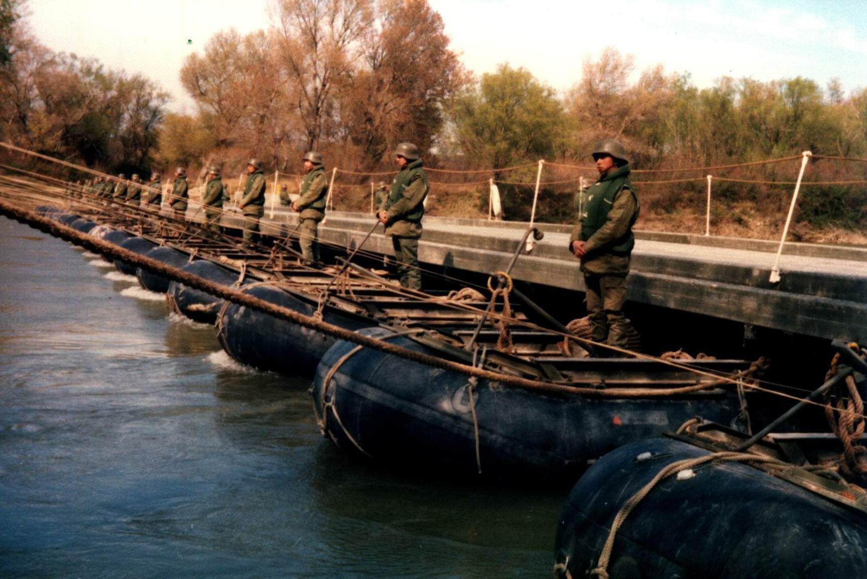 150 aniversario de la creación del Batallon de pontoneros y antigüedad del RPEI N&ordm;12