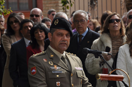 El coronel Sánchez dirigió unas palabras al público 