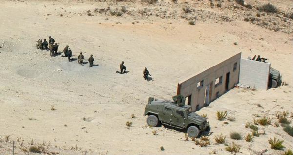 Práctica conjunta de combate en zonas urbanizadas