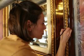 La restauración del trumeau es laboriosa