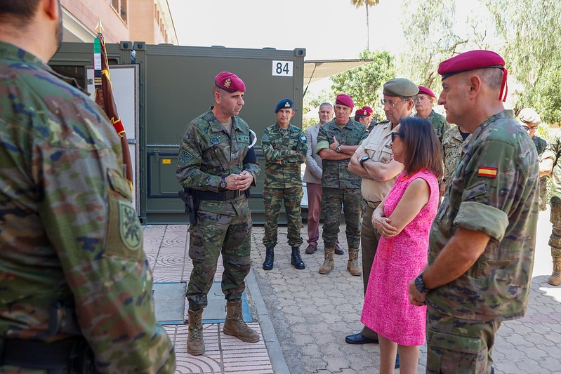 Con personal del Batallón de Policía Militar