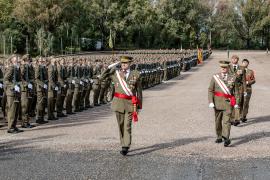 Más de 2.400 soldados prestan juramento o promesa ante la Bandera de España en Cáceres y San Fernando (Cádiz)