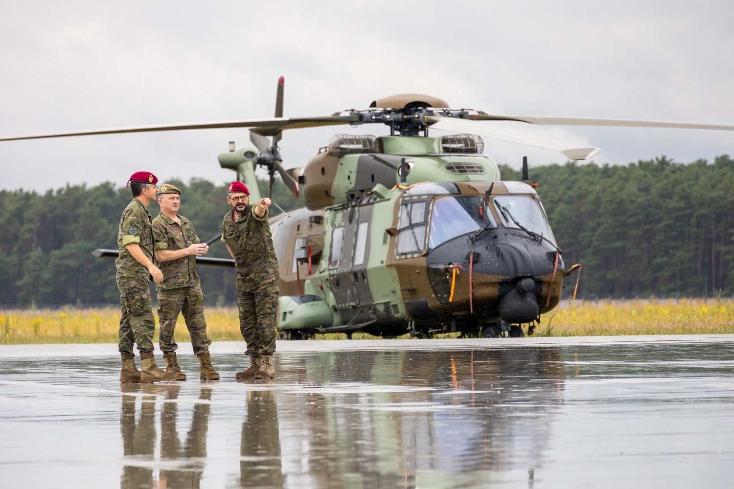 Visit to the Kuchyna Force Contingent
