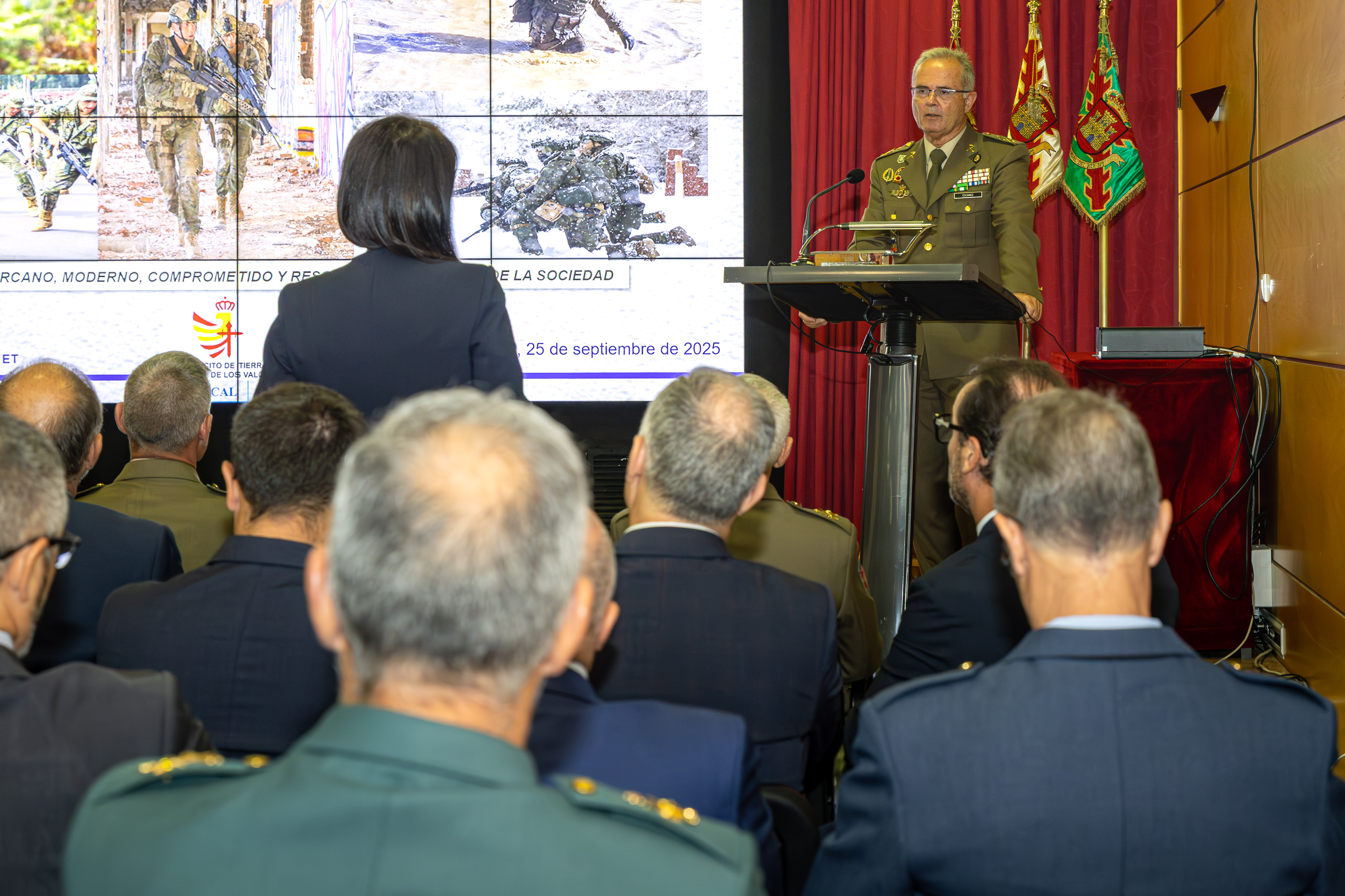 The SEJEME answering questions