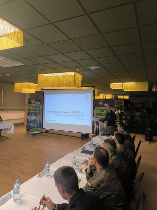 El Seminario de la Fuerza 2035 impulsa el avance hacia el campo de batalla transparente