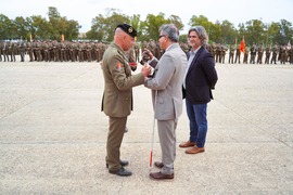 Entrega del premio 'Guzmán el Bueno' al Doctor Soto Chica.