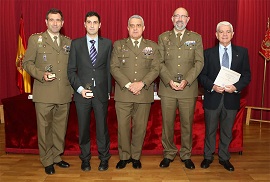  El Jeme con los galardonados en esta edición (Foto Iván Jiménez Decet)