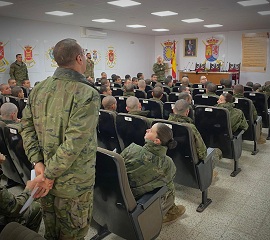 El Suboficial Mayor del GREG 52 realizó una visita al centro de Formación de Tropa nº1