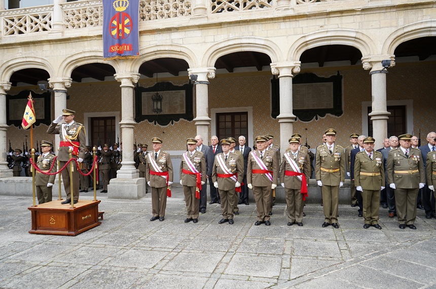 1 274 promoción oficiales de artillería