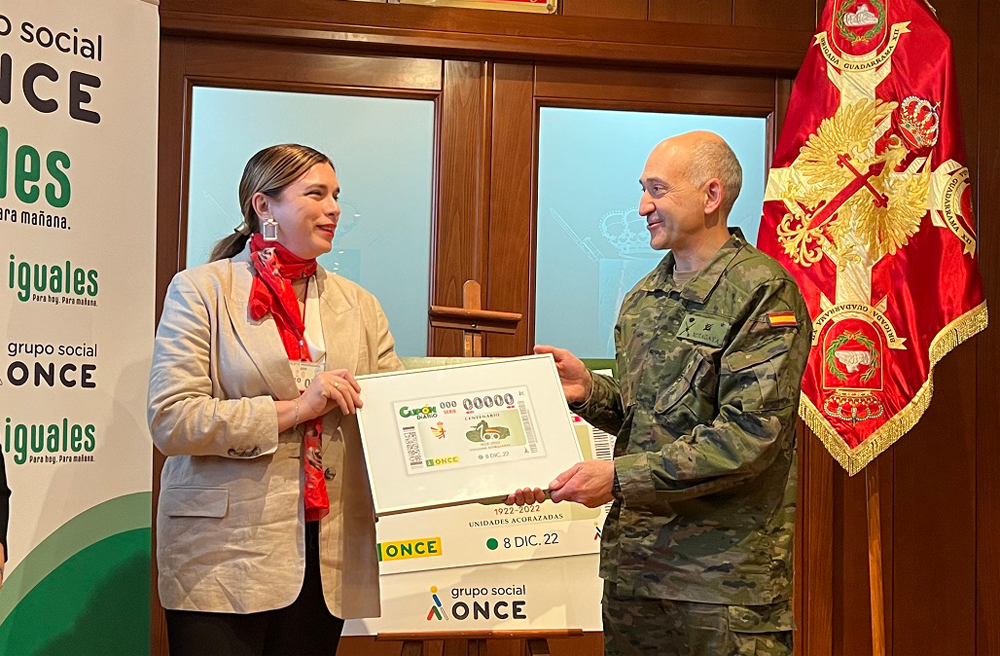 La ONCE dedica un cupón al I Centenario de las unidades acorazadas