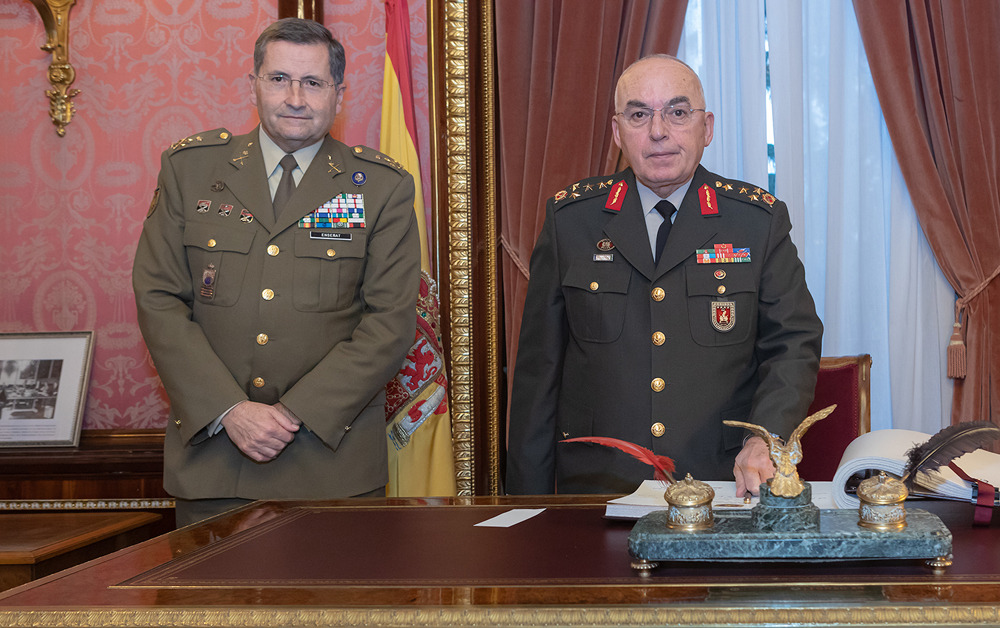 El JEME turco visita España