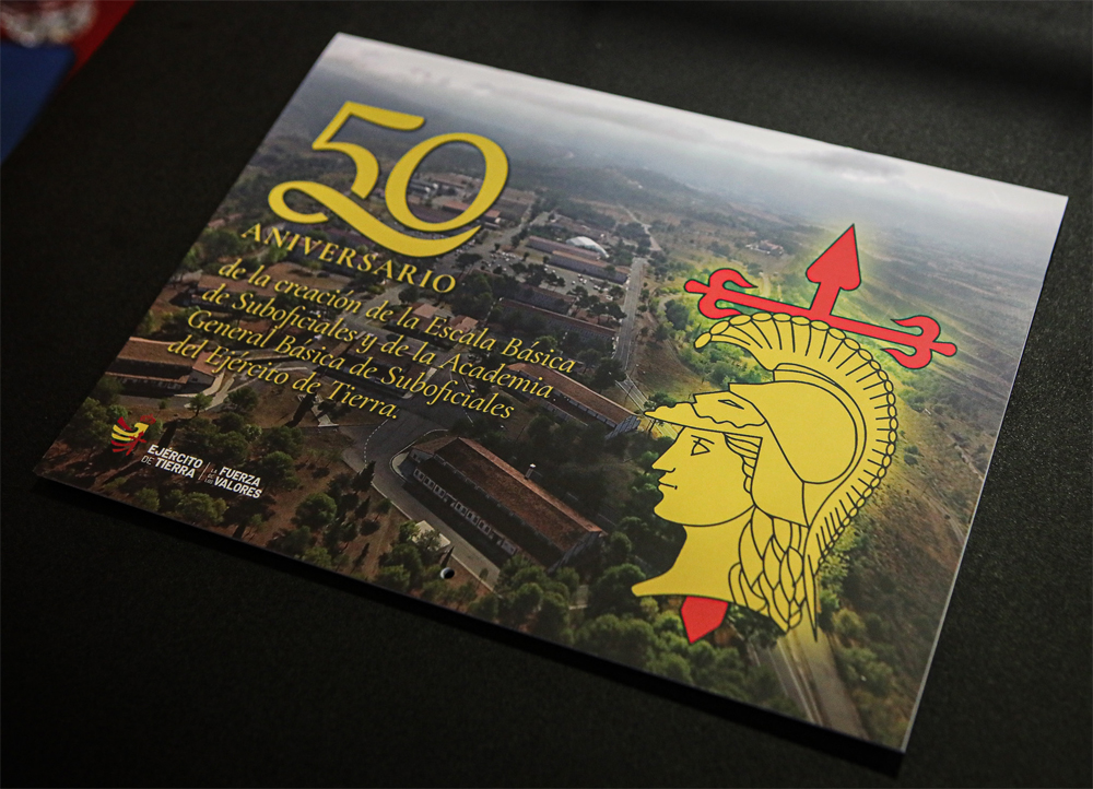 El JEME preside la presentación del calendario 2024 del Ejército de Tierra