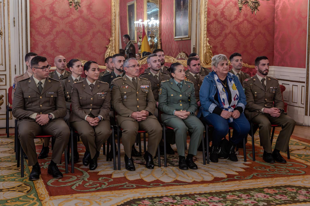 El Ejército de Tierra presenta el calendario 2026 bajo el lema 'Siempre disponibles'