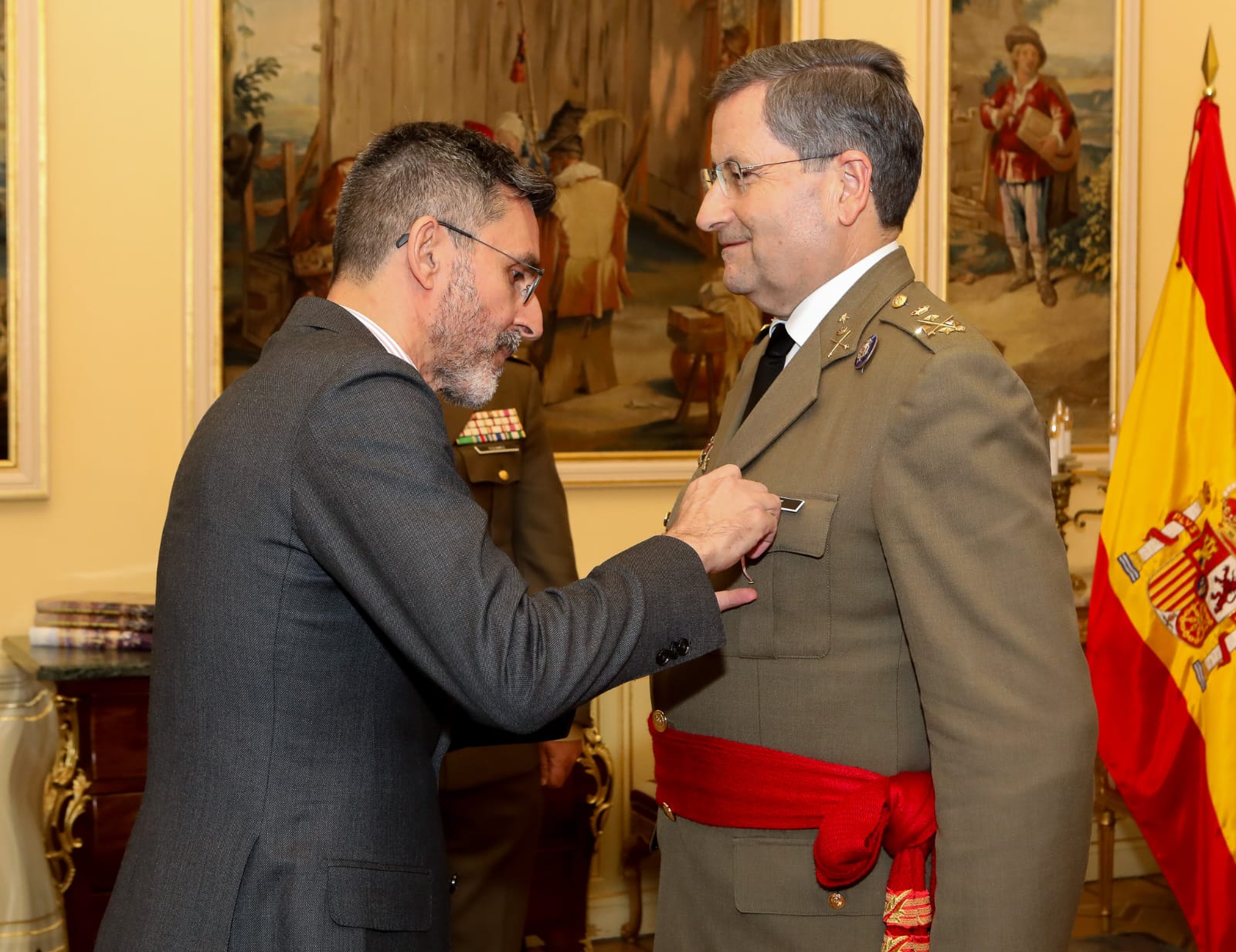 Imposición condecoración