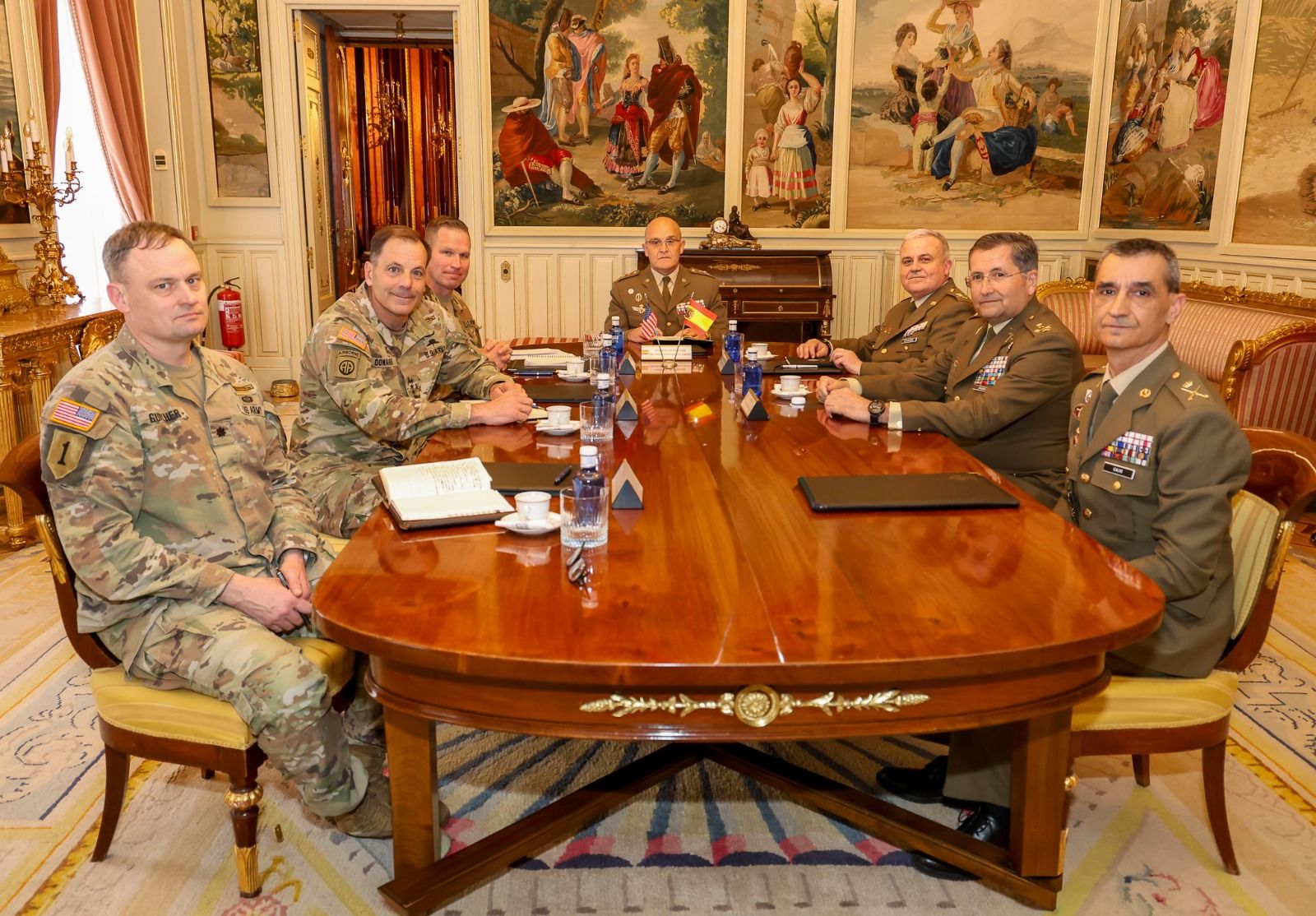 Momento de la reunión bilateral mantenida