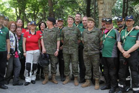 El JEME saludó a los moteros