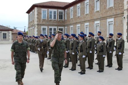 El JEME visita las unidades de Logroño