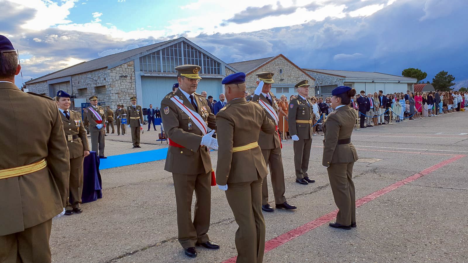 ??? Fotos[2]/DescripcionLarga ???