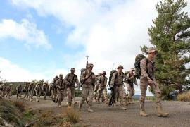 Integrantes del GL en un tramo de la marcha