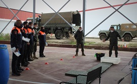 Explicación de cómo pasar por una linea de descontaminación.
