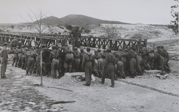 Montaje del Puente Bailey