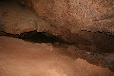 A SABER DE  LA CUEVA SANTA ANA