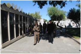 Llegada de la comisión al acto