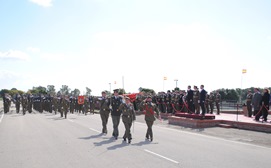 Desfile ante la Autoridad (Foto:CEFOT 2)