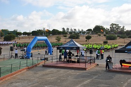 Los alumnos esperan la salida