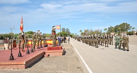 Desfile ante la Autoridad
