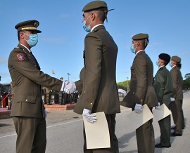 Entrega de distinciones a los números uno.