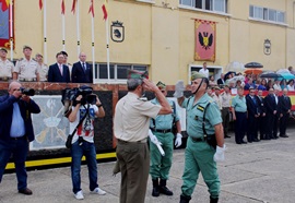 El anterior COMGE nombrado Legionario de Honor.