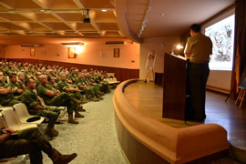 Durante la conferencia.
