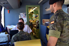 Tomando datos para donar.