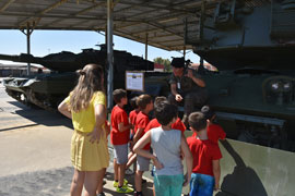 Atendiendo a las explicaciones