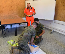Reanimacion de un paro cardiaco.